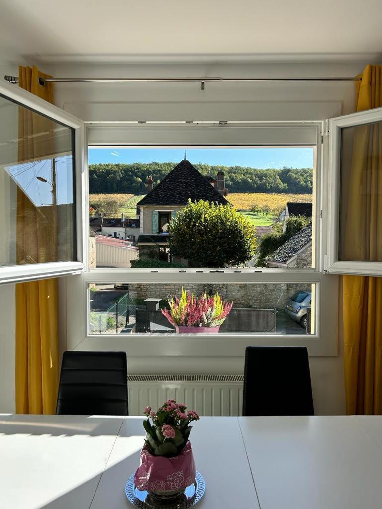 Maison De Campagne Entre Vigne Et Bois Chablis Eksteriør billede